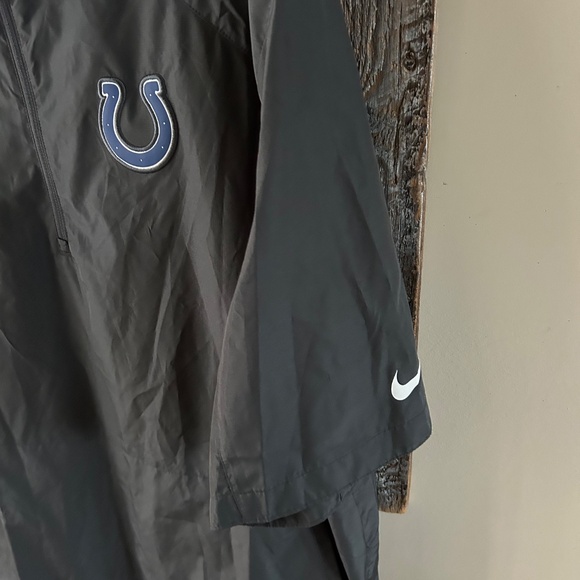 Men's Nike Colts Football Light Weight Half Zipper Short Sleeve Jacket - Picture 5 of 6